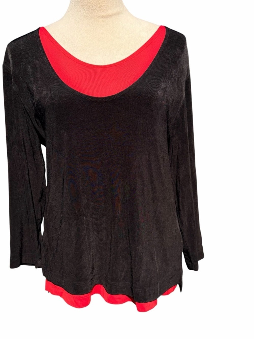 Chico’s Black & Red Layered Scoop Neck Women's Top Slinky Medium (missing tag)
